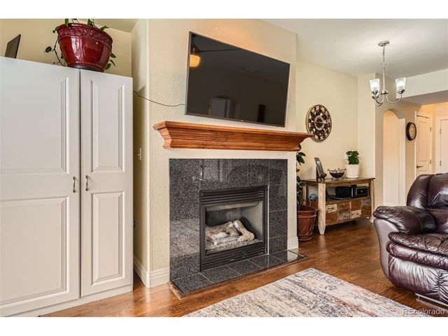 9019 E Panorama Cir D207, Englewood, CO 80112