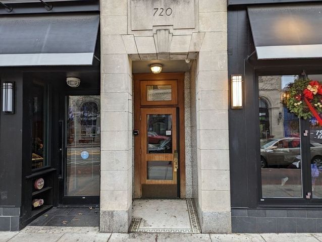 720 Massachusetts Ave 10, Cambridge, MA 02139