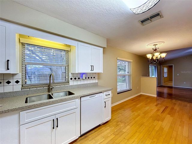 5709 SCOTT LAKE ROAD, Lakeland, FL 33813