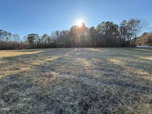 01 Massey Road, Zebulon, NC 27597
