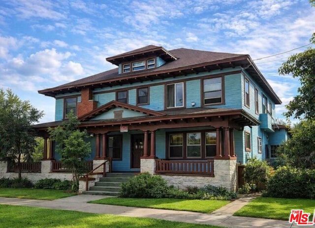 3977 S Budlong Avenue, Los Angeles, CA 90037