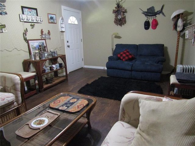 5403 HIGHWAY 40 W, Yankeetown, FL 34498