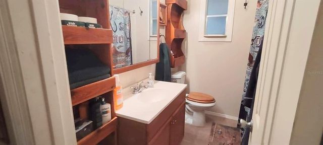 5403 HIGHWAY 40 W, Yankeetown, FL 34498