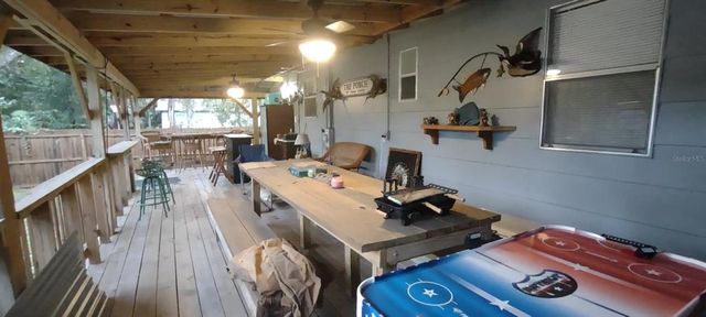 5403 HIGHWAY 40 W, Yankeetown, FL 34498