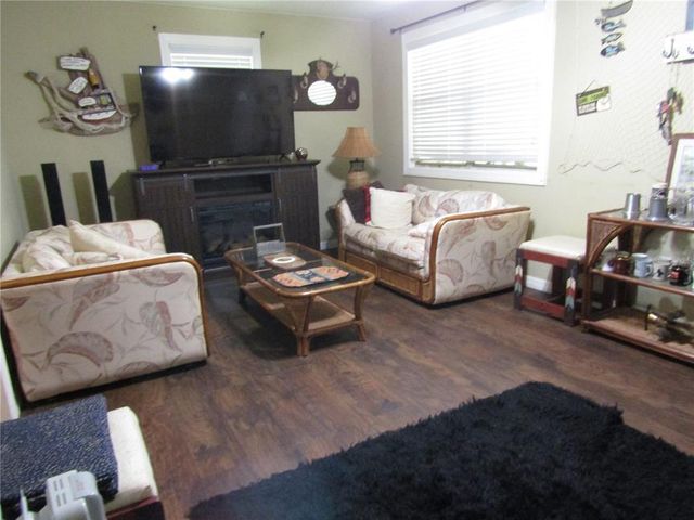 5403 HIGHWAY 40 W, Yankeetown, FL 34498