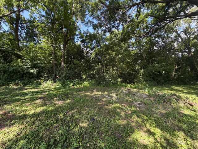 2172 Frisco Drive, Davenport, IA 52804