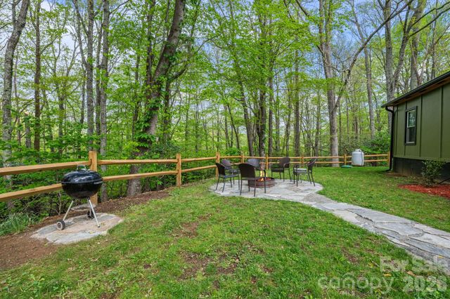 1426 Rainbow Trail, Boone, NC 28607