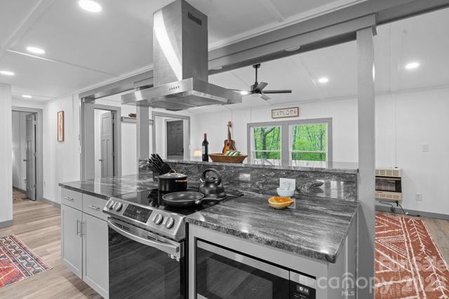 1426 Rainbow Trail, Boone, NC 28607