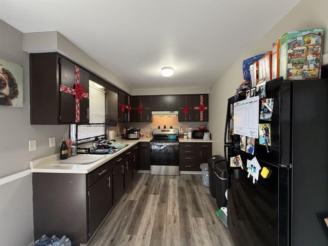 1715 EDGEHILL DRIVE, Green Bay, WI 54304
