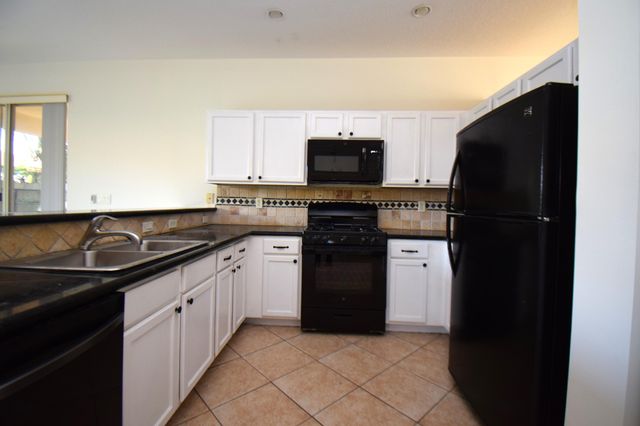 1338 CAPE MAY Lane, Greenacres, FL 33413