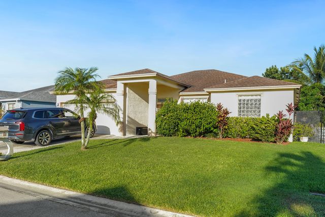 1338 CAPE MAY Lane, Greenacres, FL 33413