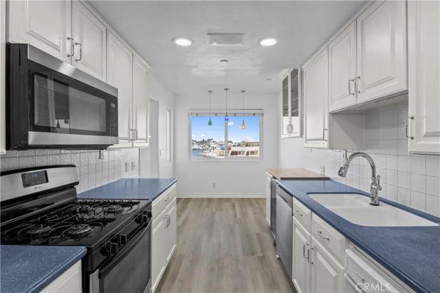 2872 Coast Circle 104, Huntington Beach, CA 92649