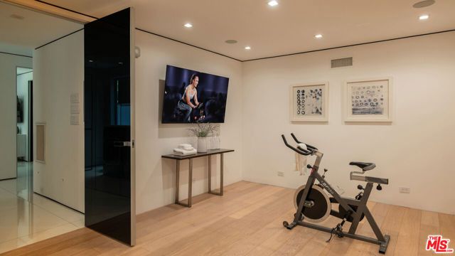 6654 Emmet Terrace, Los Angeles, CA 90068