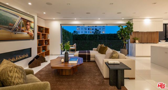 6654 Emmet Terrace, Los Angeles, CA 90068
