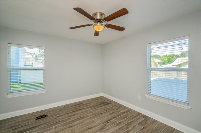 2401 2ND AVENUE N, St Petersburg, FL 33713