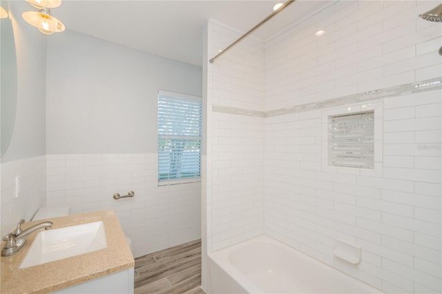 2401 2ND AVENUE N, St Petersburg, FL 33713