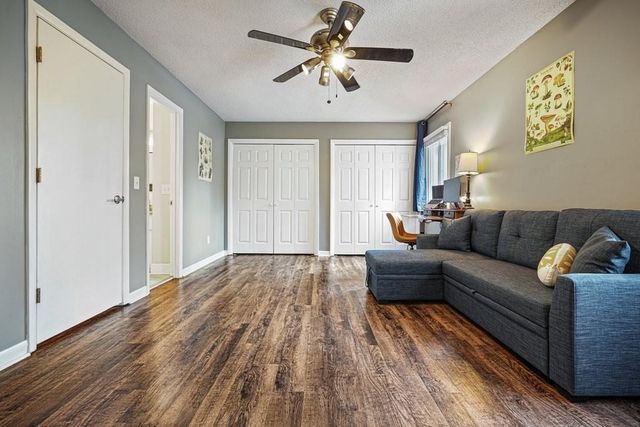 200 Roswell Landings Drive, Roswell, GA 30075