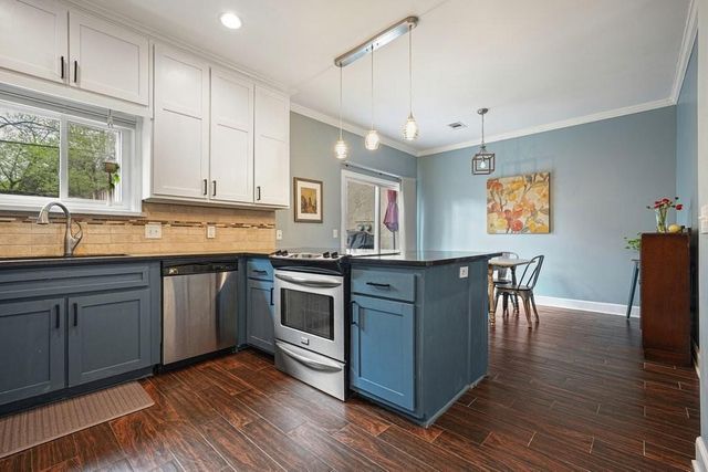 200 Roswell Landings Drive, Roswell, GA 30075