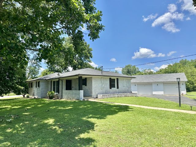 8401 Terry Ln, Hermitage, TN 37076