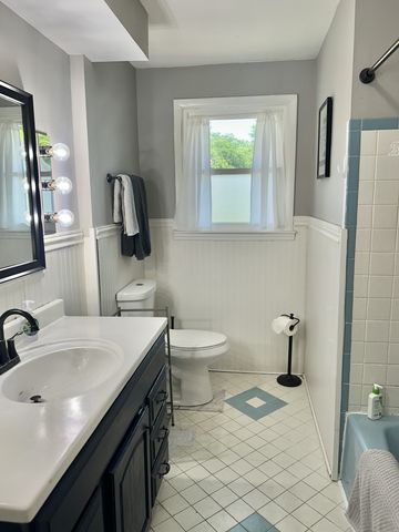 8401 Terry Ln, Hermitage, TN 37076