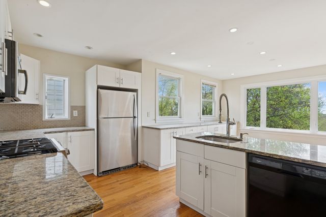 1197 TODT HILL Road, New York City, NY 10304