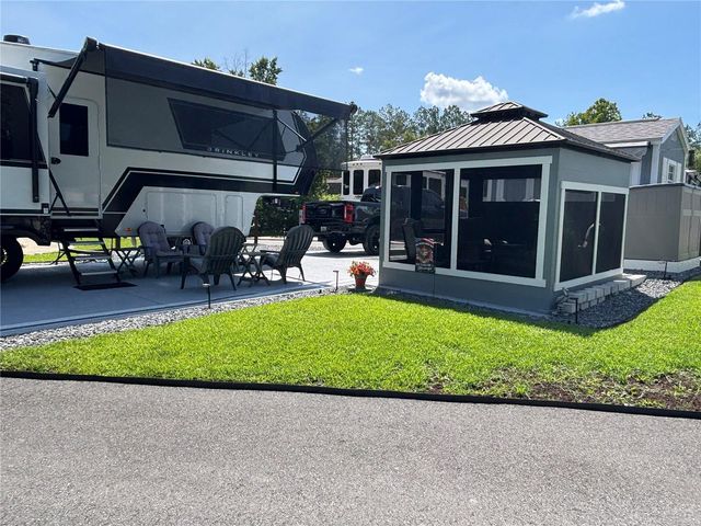 2850 NE 103RD TERRACE, Silver Springs, FL 34488
