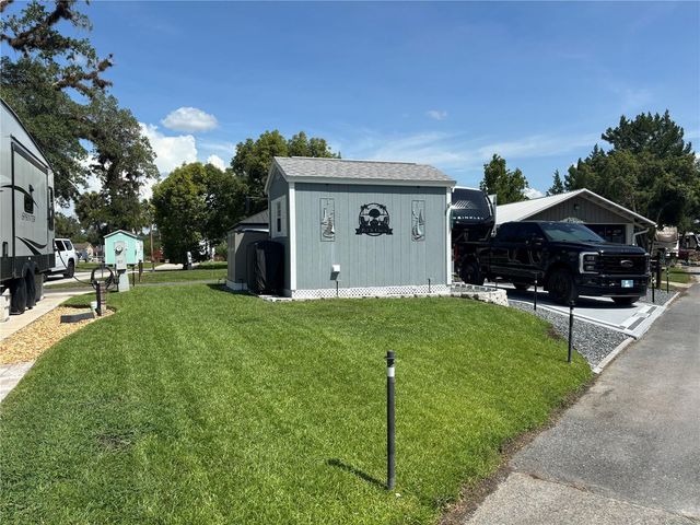 2850 NE 103RD TERRACE, Silver Springs, FL 34488