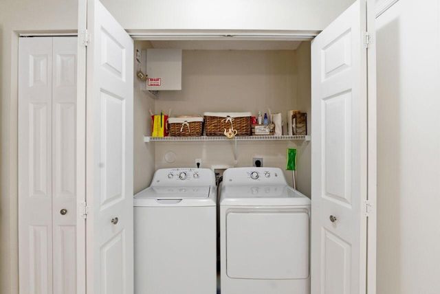 33 Sausalito Drive, Boynton Beach, FL 33436