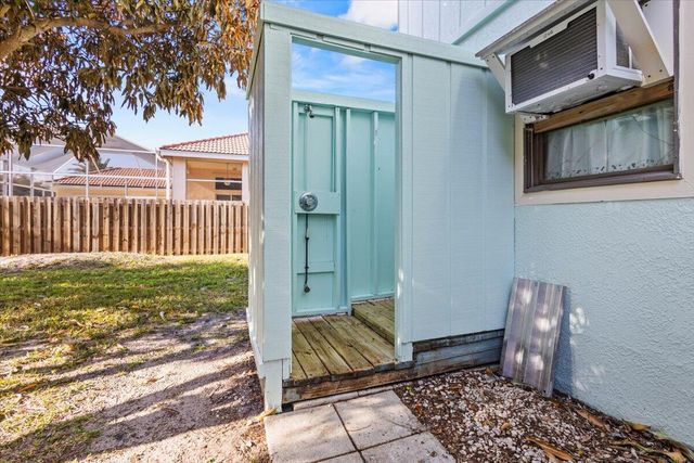 2321 Atlantic Beach Boulevard, Hutchinson Island, FL 34949