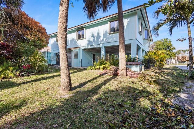2321 Atlantic Beach Boulevard, Hutchinson Island, FL 34949