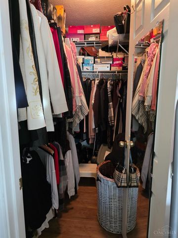 2329 Garrison Drive, Springfield Twp., OH 45231