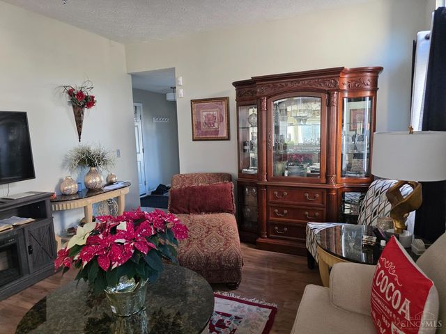 2329 Garrison Drive, Springfield Twp., OH 45231