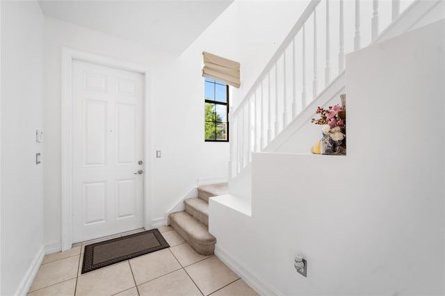 8049 Lemon Serpentine Lane, Delray Beach, FL 33446