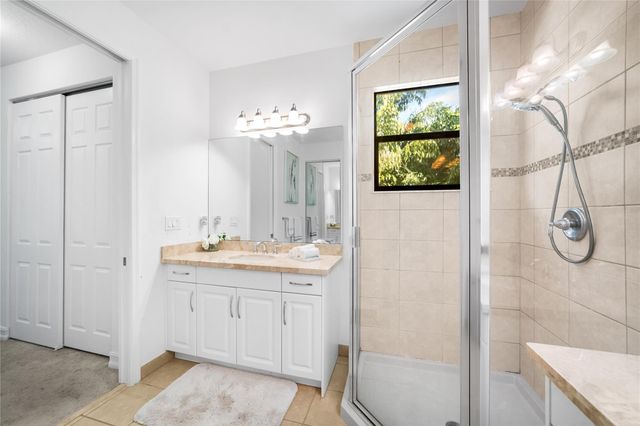 8049 Lemon Serpentine Lane, Delray Beach, FL 33446