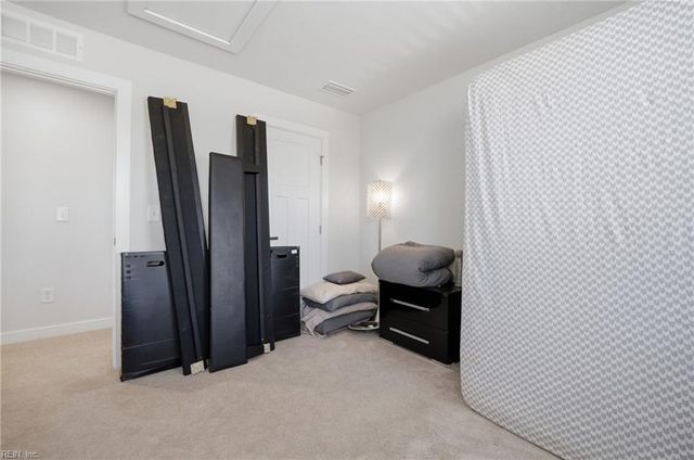 1813 Sunsprite LOOP, Chesapeake, VA 23323