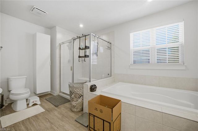 1813 Sunsprite LOOP, Chesapeake, VA 23323