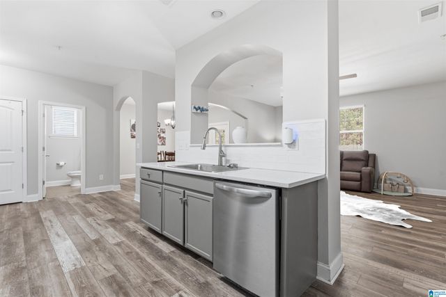 205 CHESSER RESERVE DRIVE, Chelsea, AL 35043