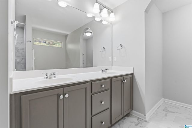 205 CHESSER RESERVE DRIVE, Chelsea, AL 35043