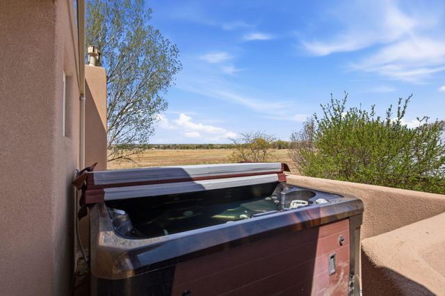 5901 Tierra Viva Place NW, Albuquerque, NM 87107