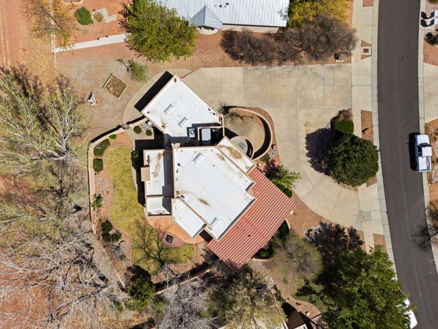 5901 Tierra Viva Place NW, Albuquerque, NM 87107