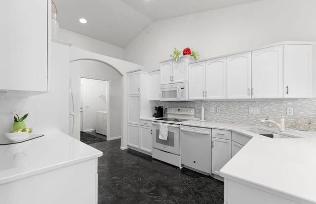 3410 Village Green Drive, Moorhead, MN 56560