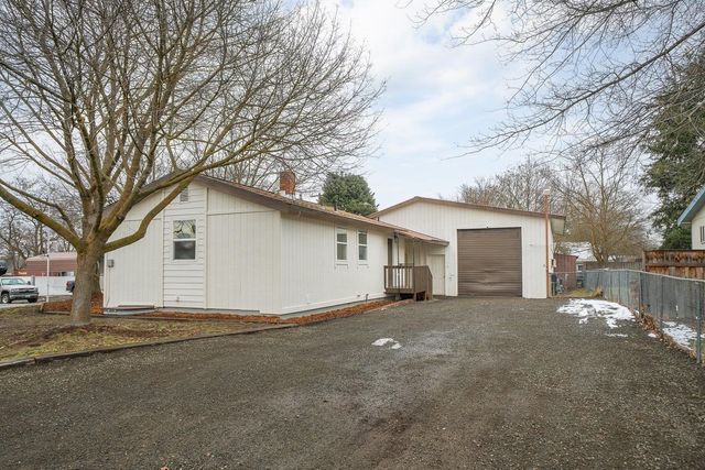 8702 E Cataldo Ave, Spokane Valley, WA 99212