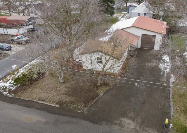 8702 E Cataldo Ave, Spokane Valley, WA 99212