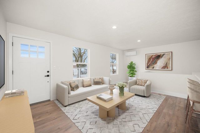 8702 E Cataldo Ave, Spokane Valley, WA 99212