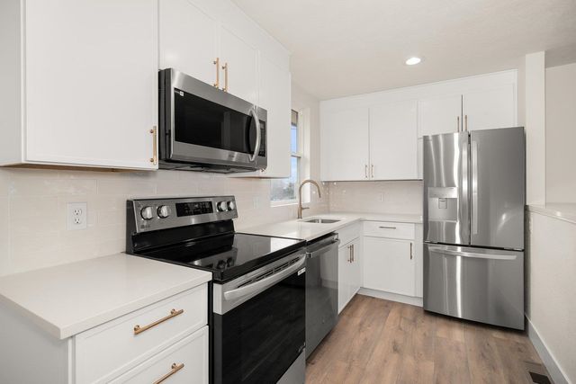 8702 E Cataldo Ave, Spokane Valley, WA 99212