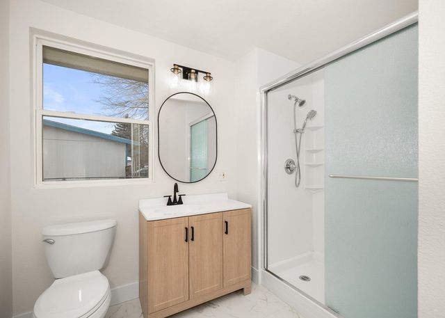 8702 E Cataldo Ave, Spokane Valley, WA 99212