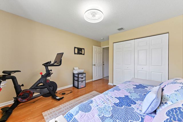 8404 Long Bay, West Palm Beach, FL 33411