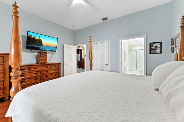 8404 Long Bay, West Palm Beach, FL 33411