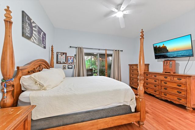 8404 Long Bay, West Palm Beach, FL 33411