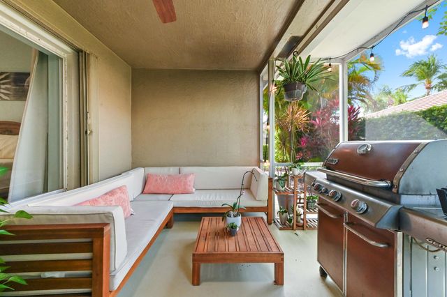 8404 Long Bay, West Palm Beach, FL 33411